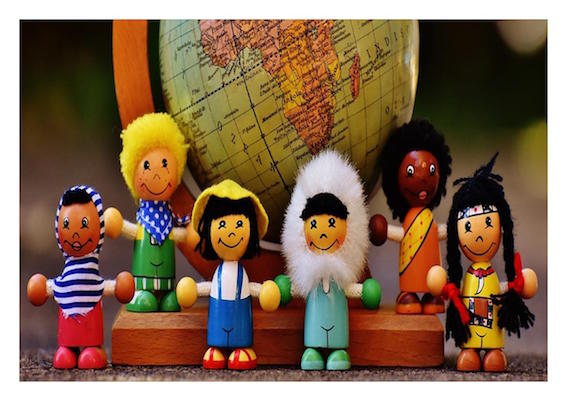 Figurines